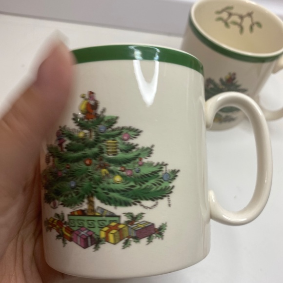 set Of 2 Spode, England CHRISTMAS TREE S3324 Cocoa Coffee Tea Mug, 3 1/4" - Picture 2 of 12